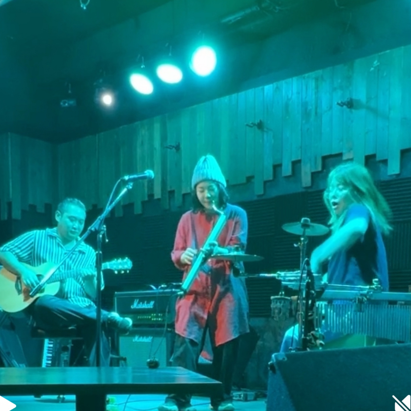 &freeks ギャラリー画像